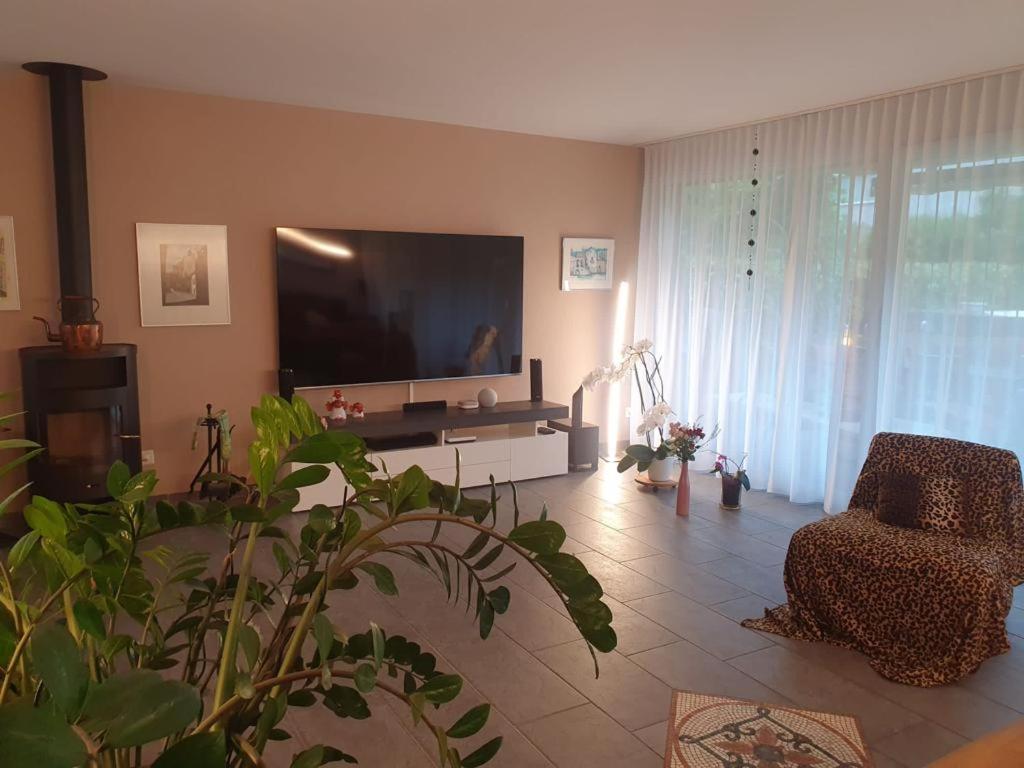 Casa Nadja, Naehe Skigebiet Flims-Lax Ems Exteriör bild